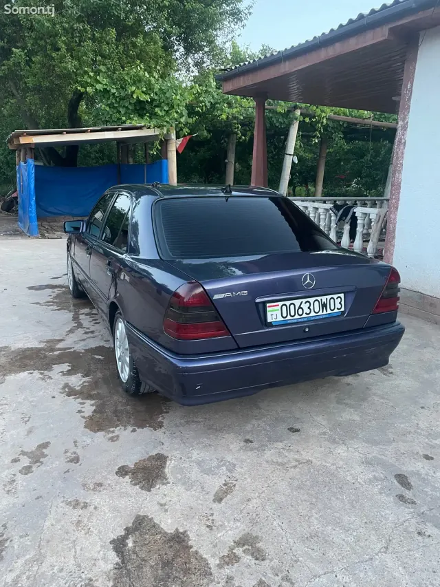 Mercedes-Benz C class 1997 · 1.8 MT