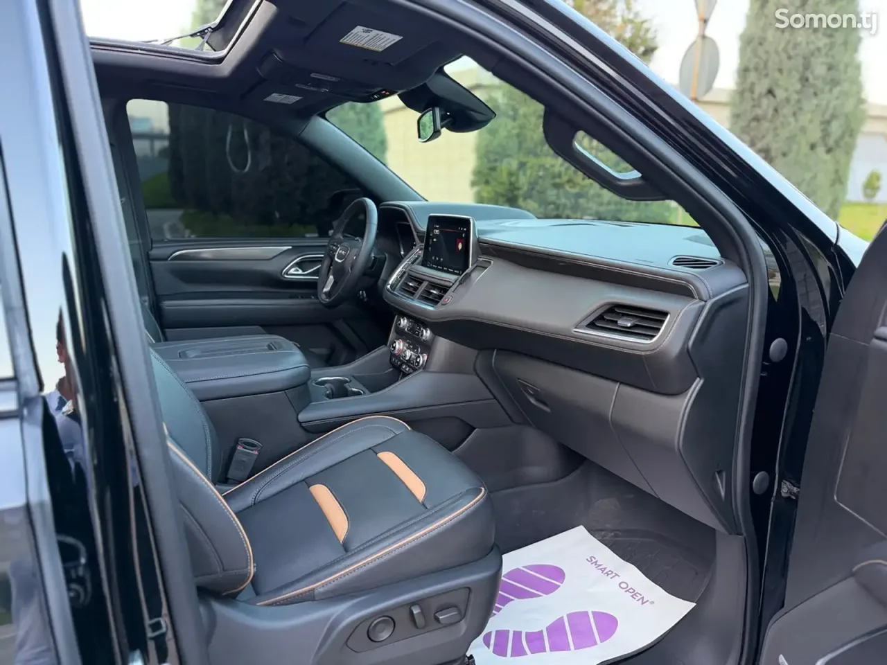 GMC Yukon 2023 · 6.2 AT
