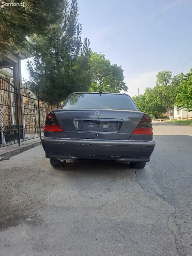 Mercedes-Benz C class 1998 · 1.8 AT