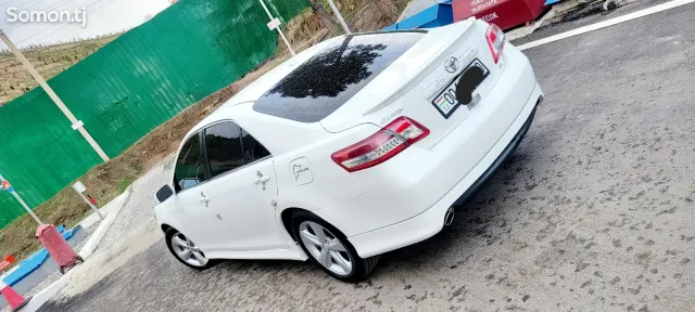 Toyota Camry 2011 · 2.5 AT