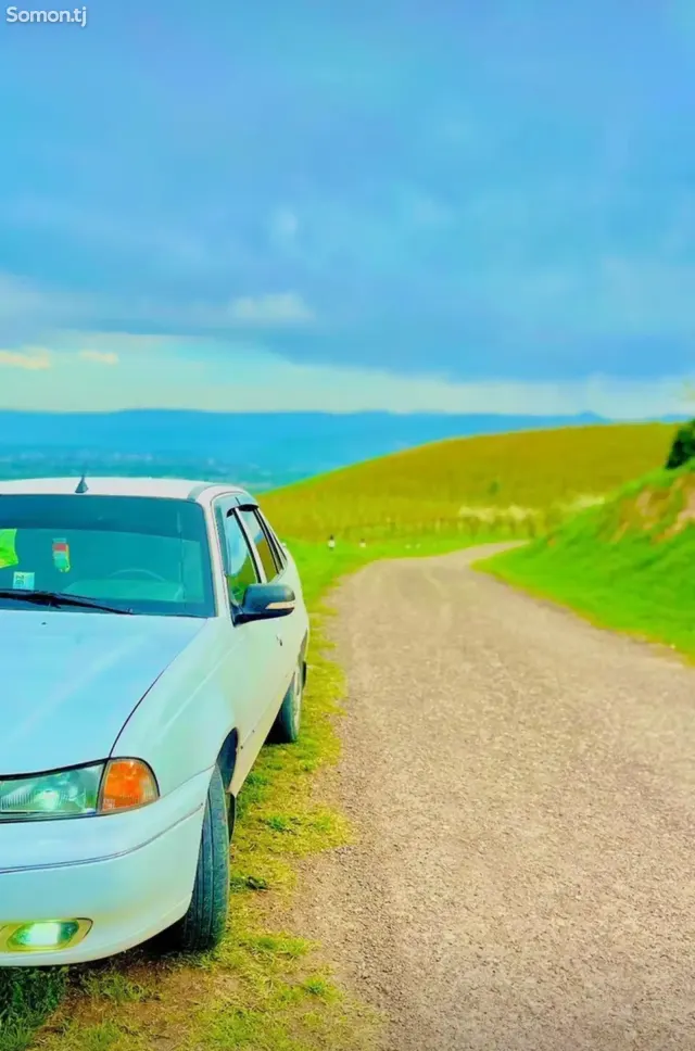 Daewoo Nexia 1997 · 1.6 MT