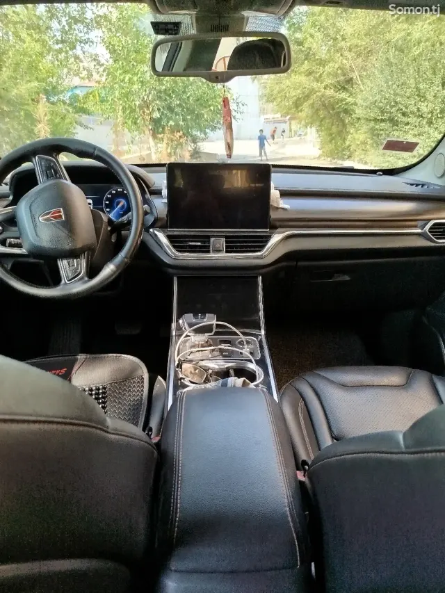 Hongqi E-HS3 2019 · 2.0 AT