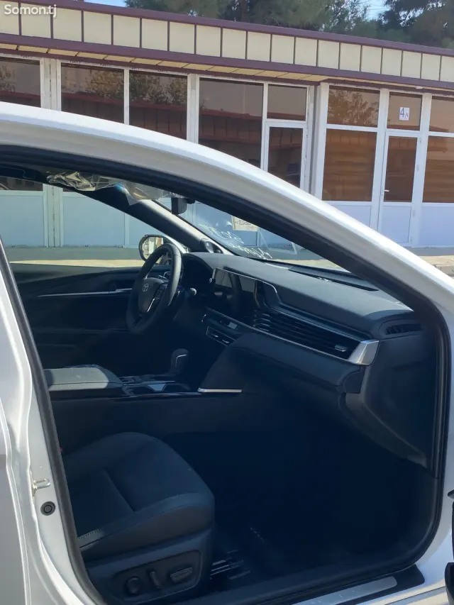 Toyota Camry 2026 · 2.5 AT