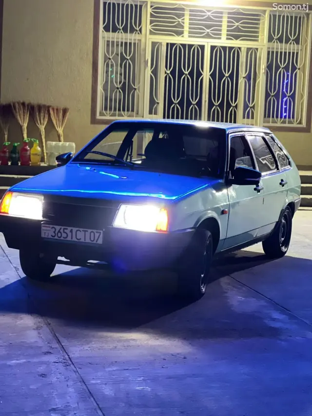 Lada (ВАЗ) 2109 2003 · 1.6 MT