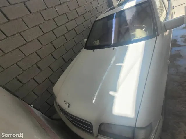 Mercedes-Benz C class 1998 · 0.4 AT