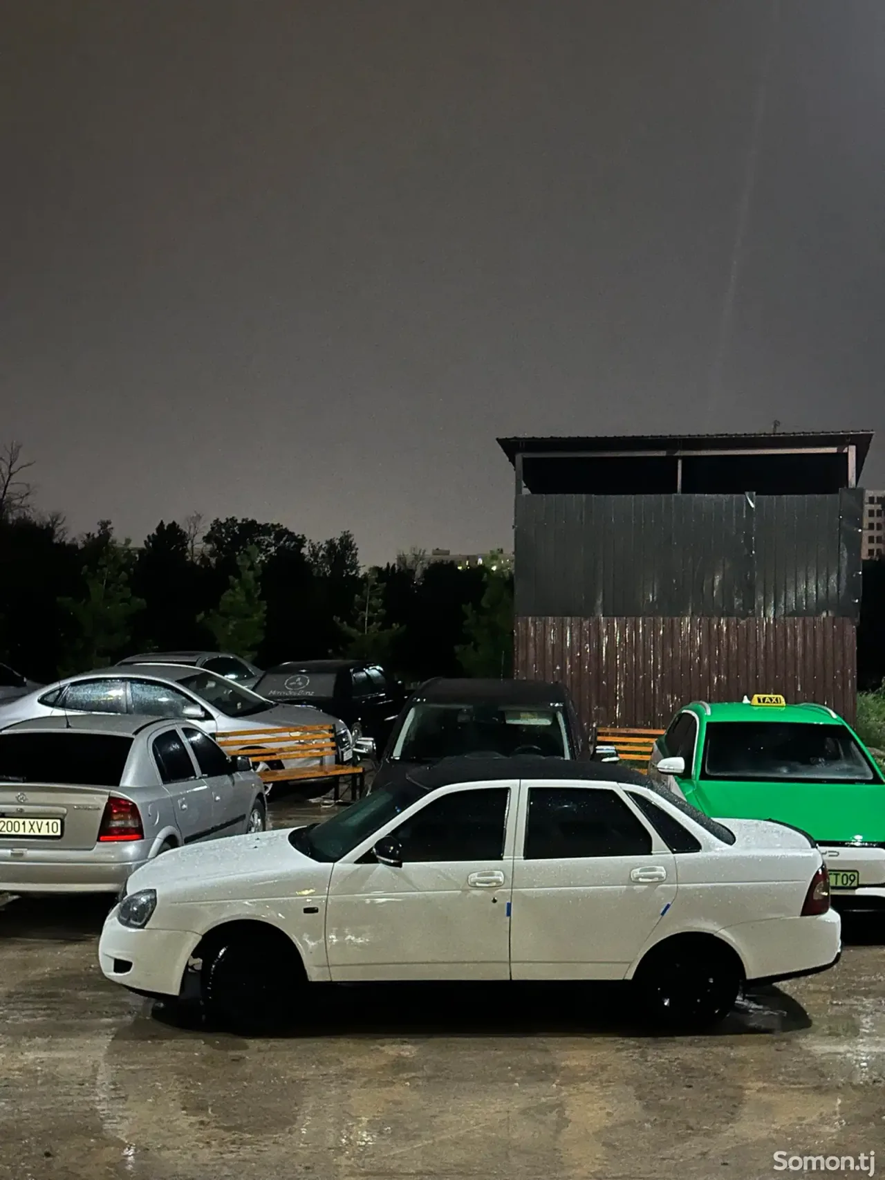 Lada (ВАЗ) Priora 2013 · 1.6 MT