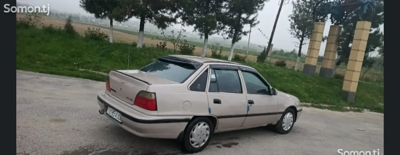 Daewoo Nexia 1996 · 1.8 MT
