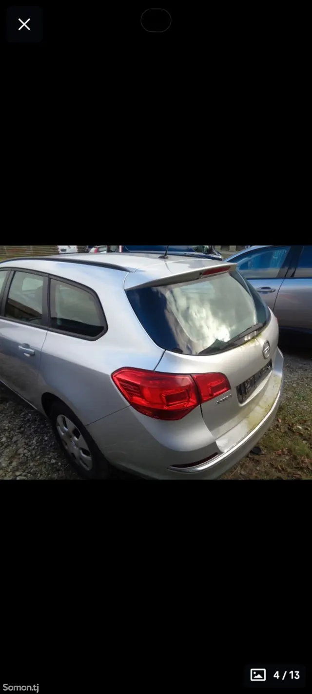 Opel Astra K 2014 · 1.4 MT