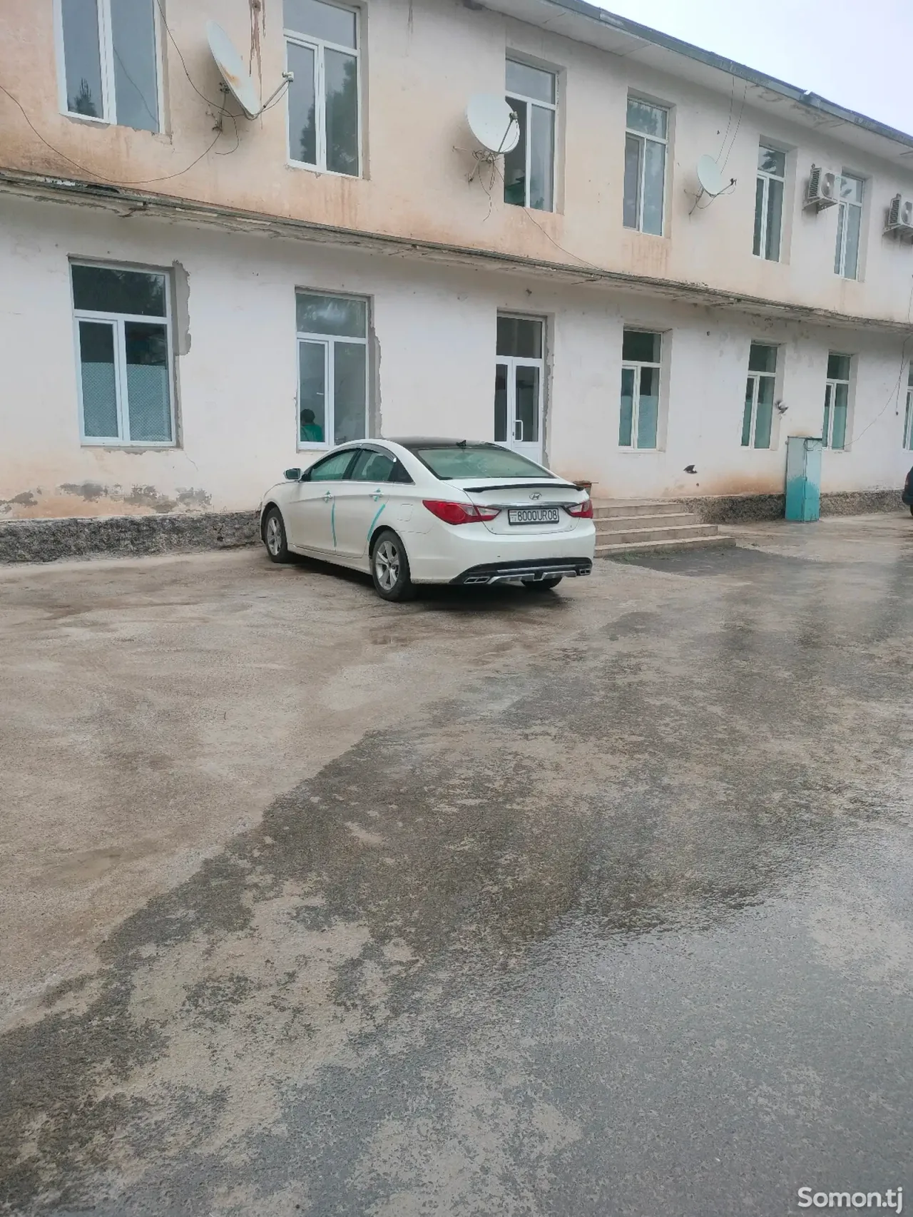 Hyundai Sonata 2011 · 2.0 AT