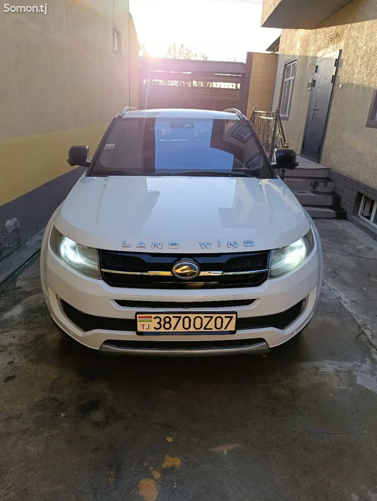 Landwind X7 2016 · 2.0 AT