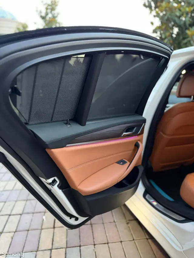 BMW 5 series 2017 · 2.0 AT