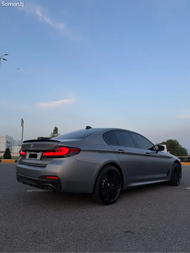 BMW 5 series 2023 · 2.0 AT