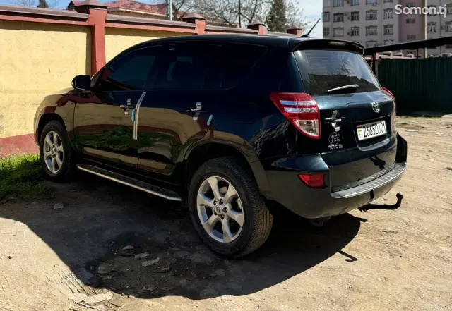 Toyota RAV 4 2012 · 2.0 AT