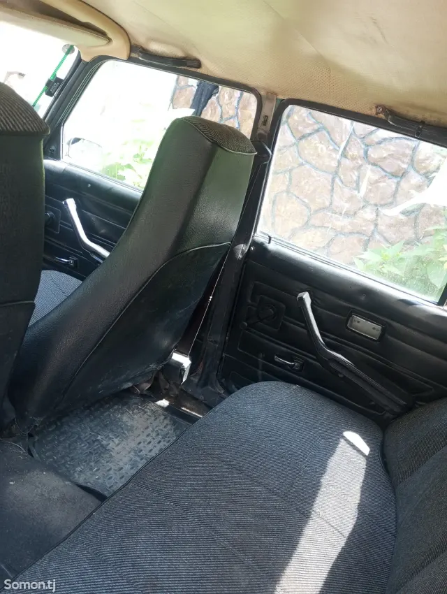 Lada (ВАЗ) 2107 2001 · 1.6 MT
