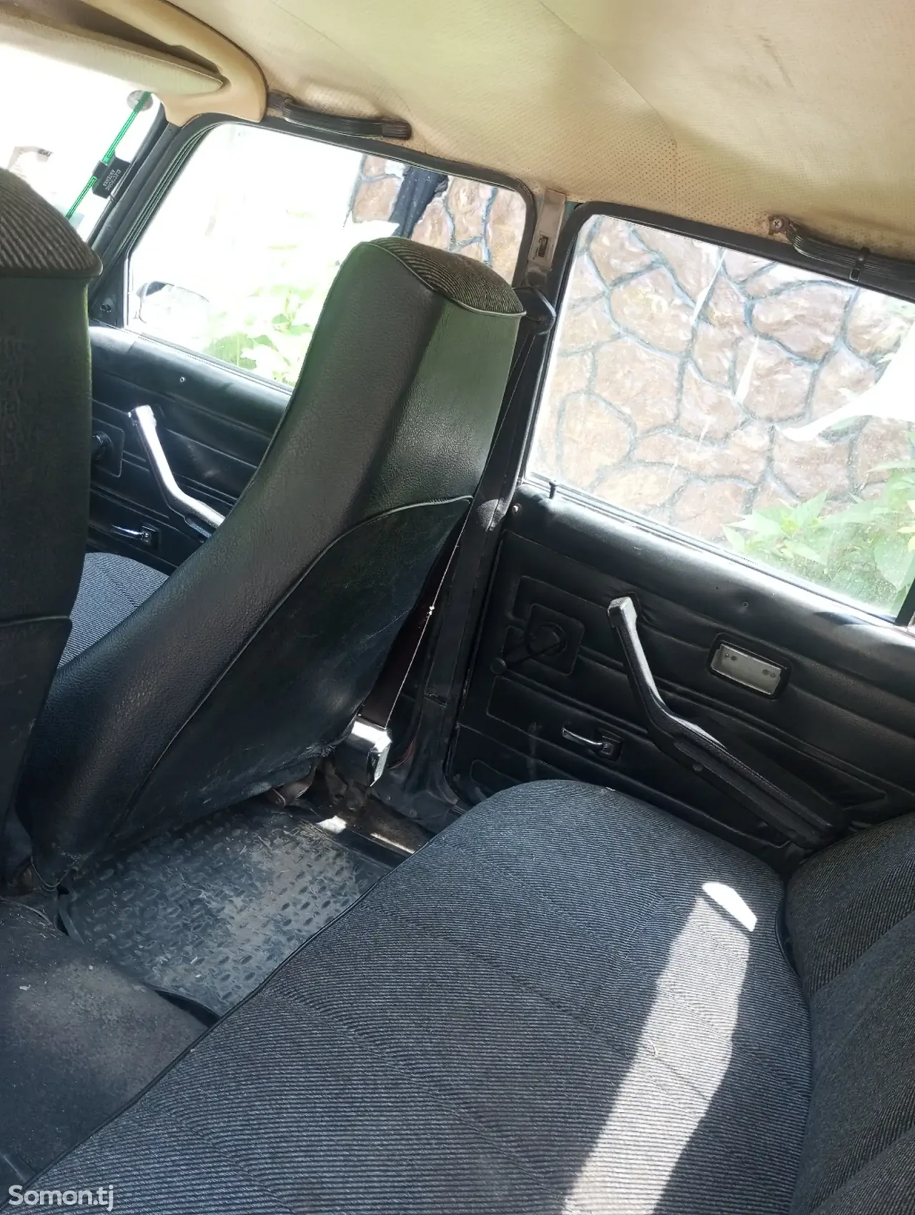 Lada (ВАЗ) 2107 2001 · 1.6 MT
