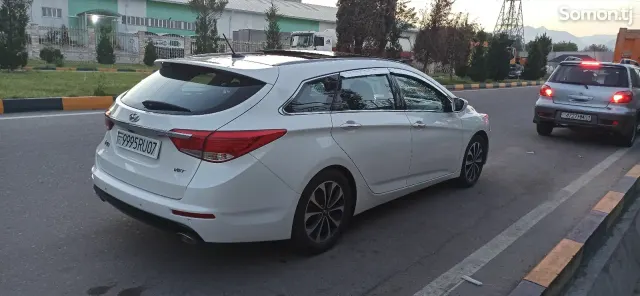 Hyundai i40 2011 · 2.0 AT