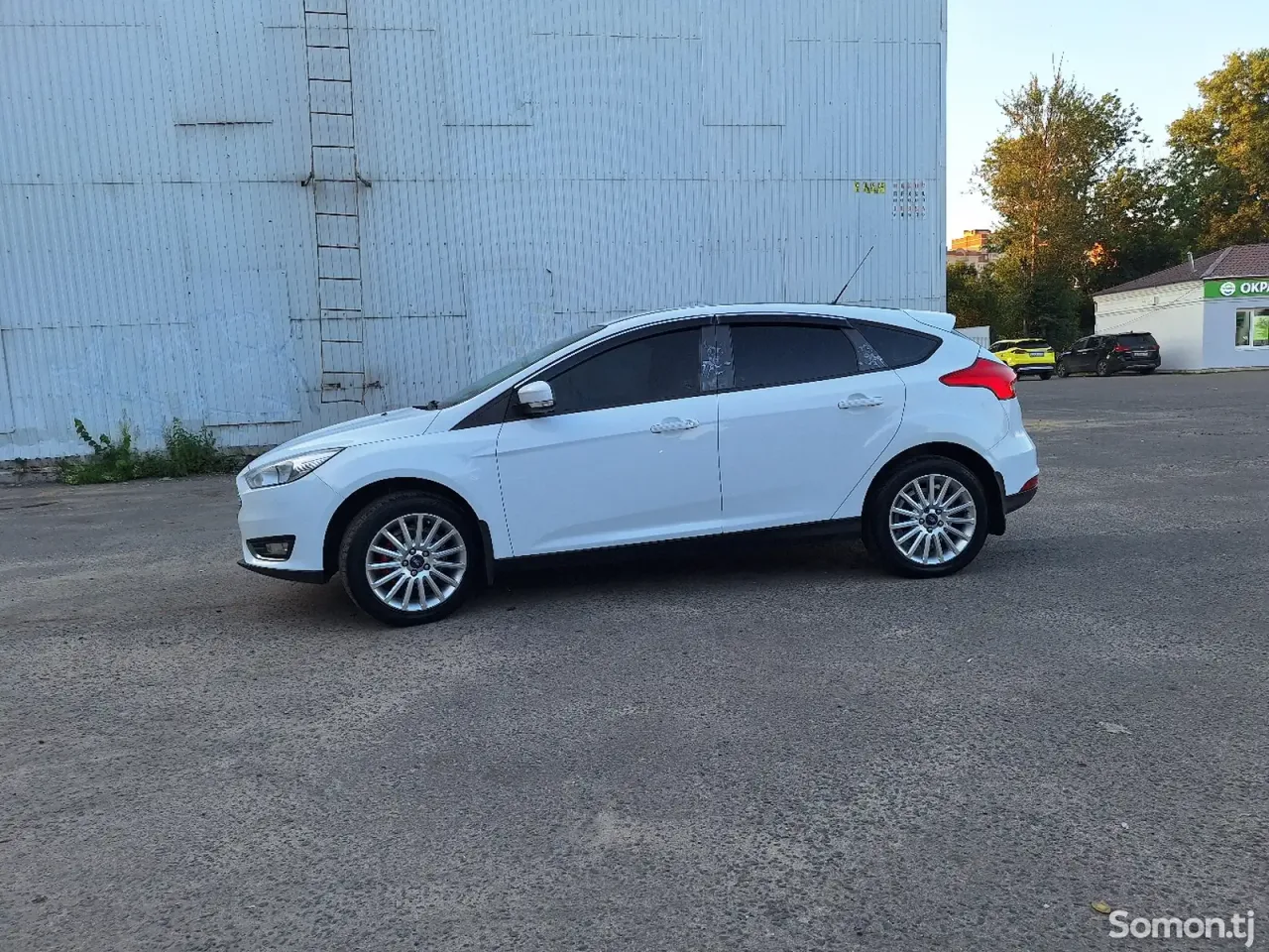 Ford Focus 2016 · 1.6 MT