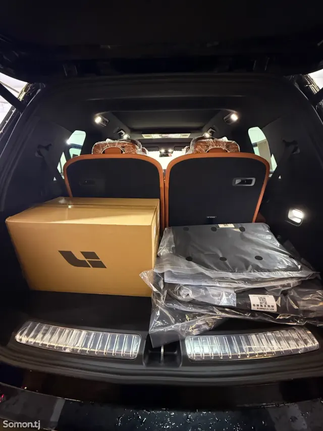 Li Auto (Lixiang) L9 2025 · 1.5 AT