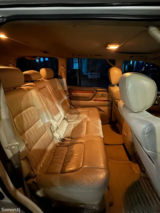 Lexus LX series 2005 · 4.7 AT