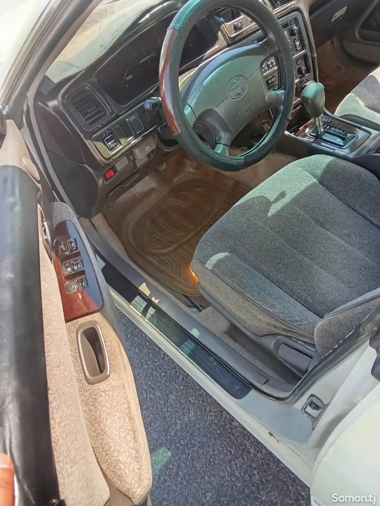 Toyota Mark II 1997 · 2.0 AT