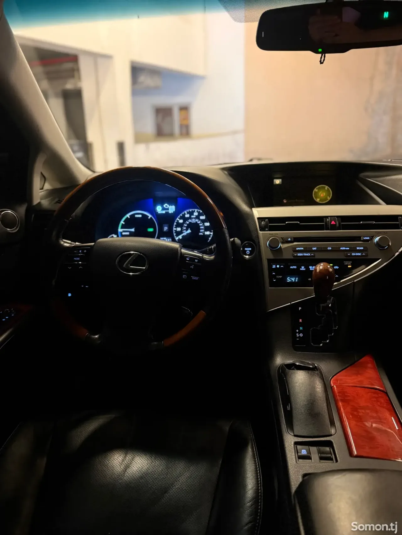 Lexus RX series 2010 · 4.5 AT