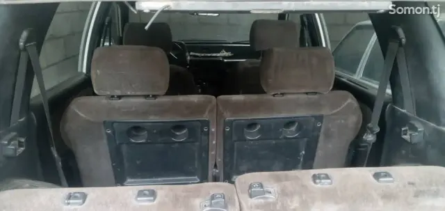 Hyundai Santamo 1996 · 1.8 MT