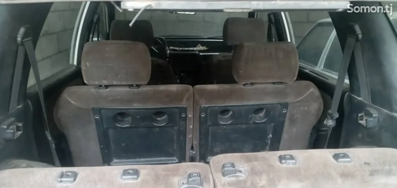 Hyundai Santamo 1996 · 1.8 MT