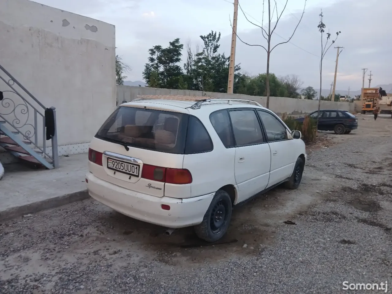Toyota Ipsum 1998 · 2.0 AT
