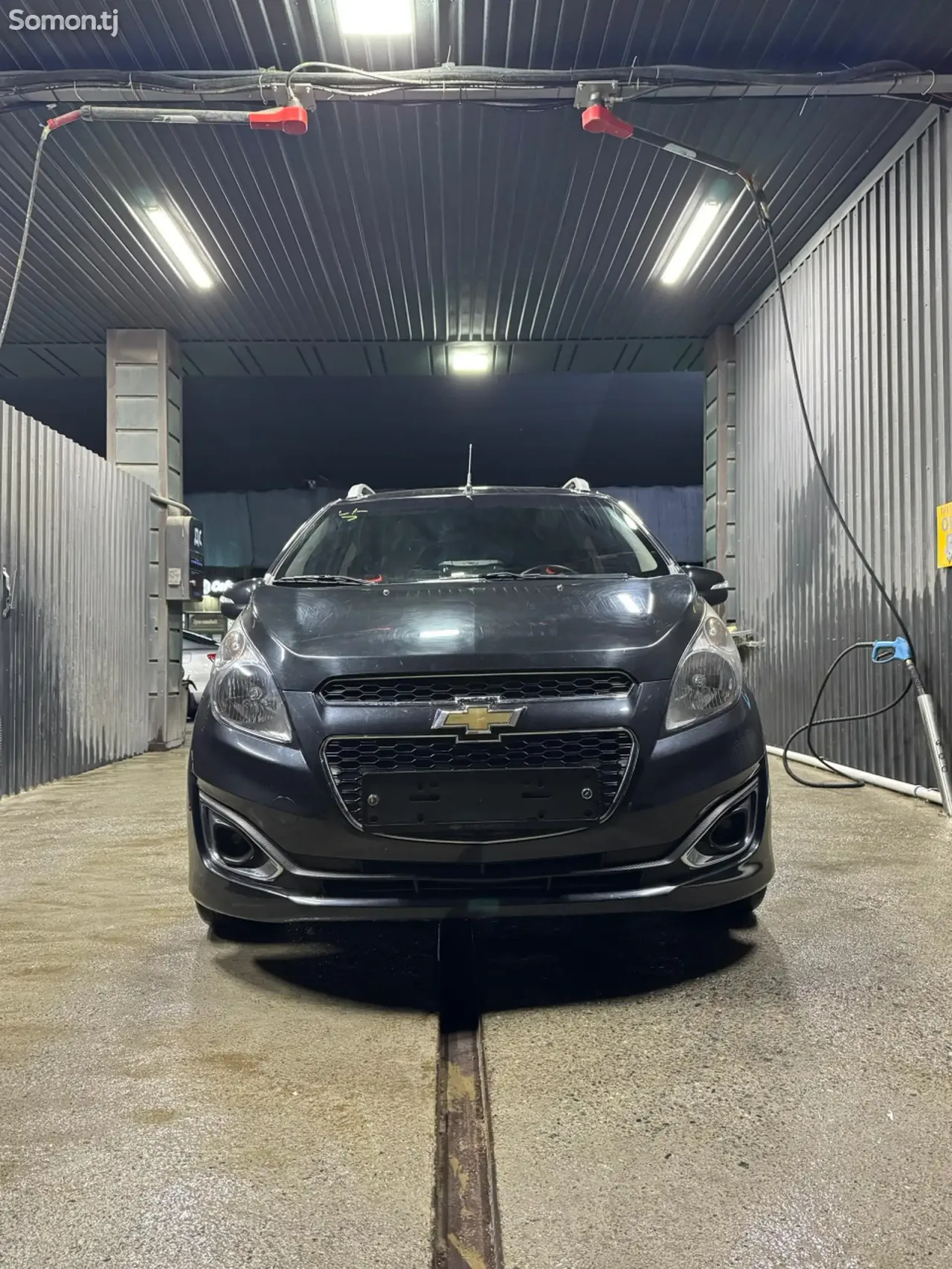 Chevrolet Spark 2015 · 1.0 AT