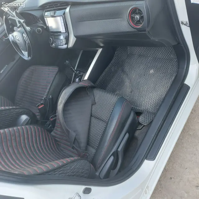 Toyota Fielder 2016 · 1.5 CVT