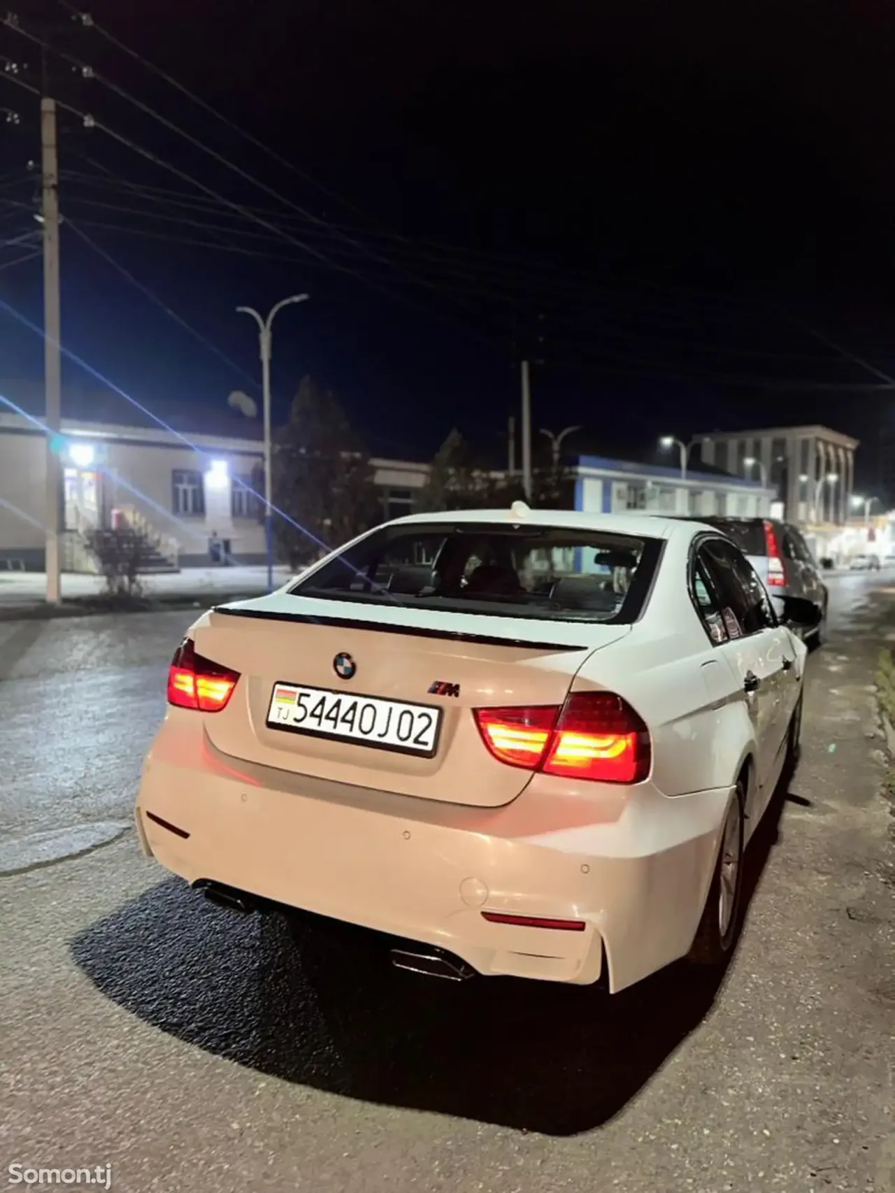 BMW 3 series 2011 · 2.0 AT