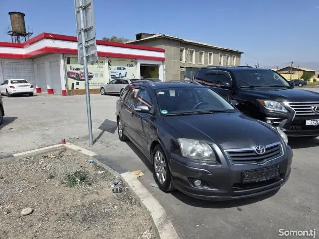 Toyota Avensis 2007 · 1.8 MT