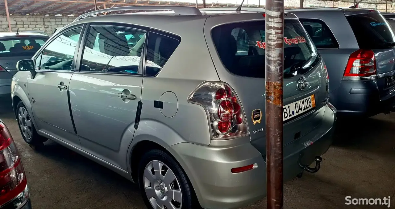 Toyota Corolla Verso 2007 · 1.8 MT