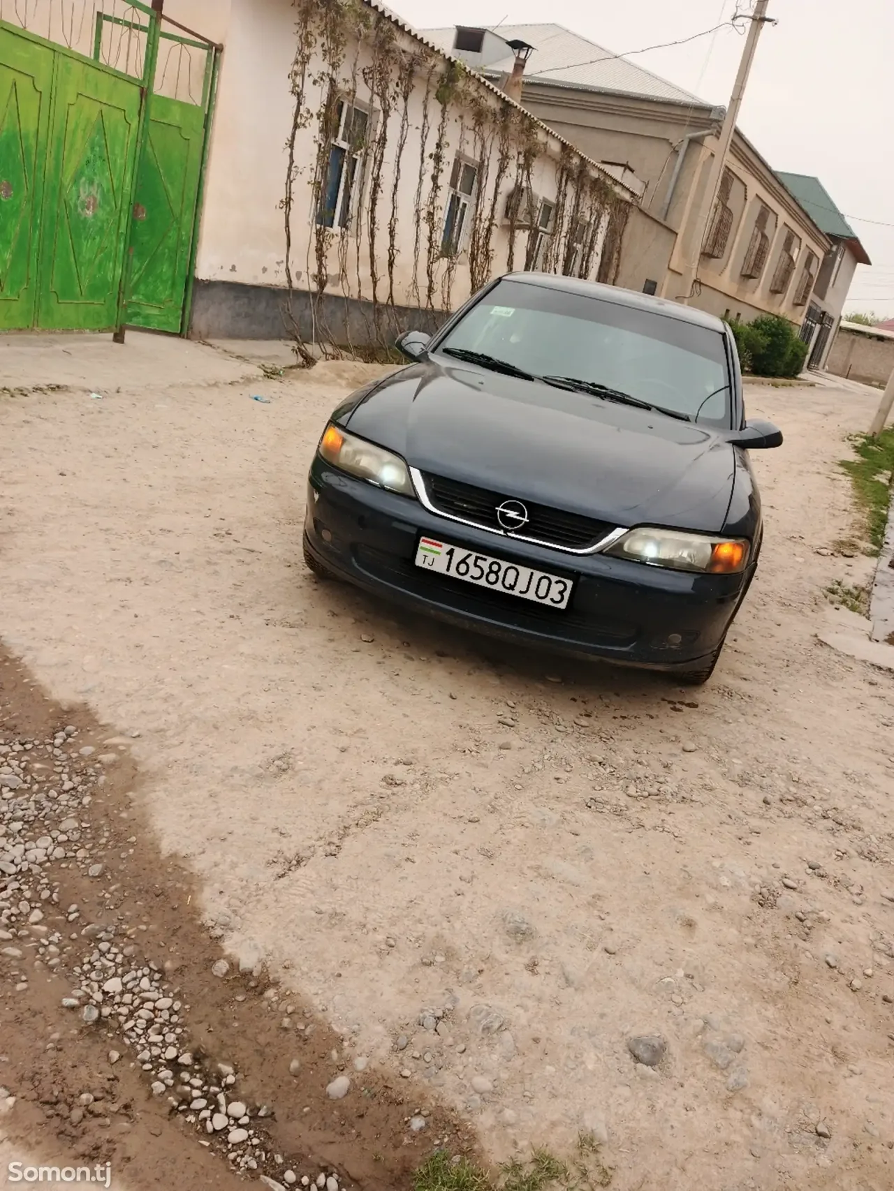 Opel Vectra B 1997 · 1.6 MT