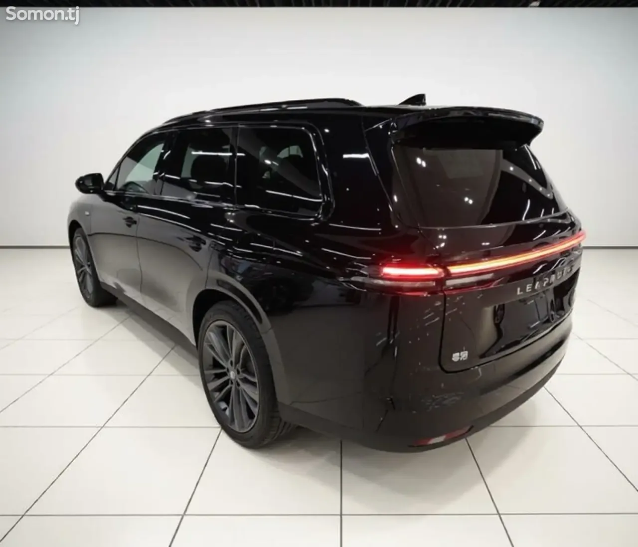 Leapmotor C16 2026 · AT