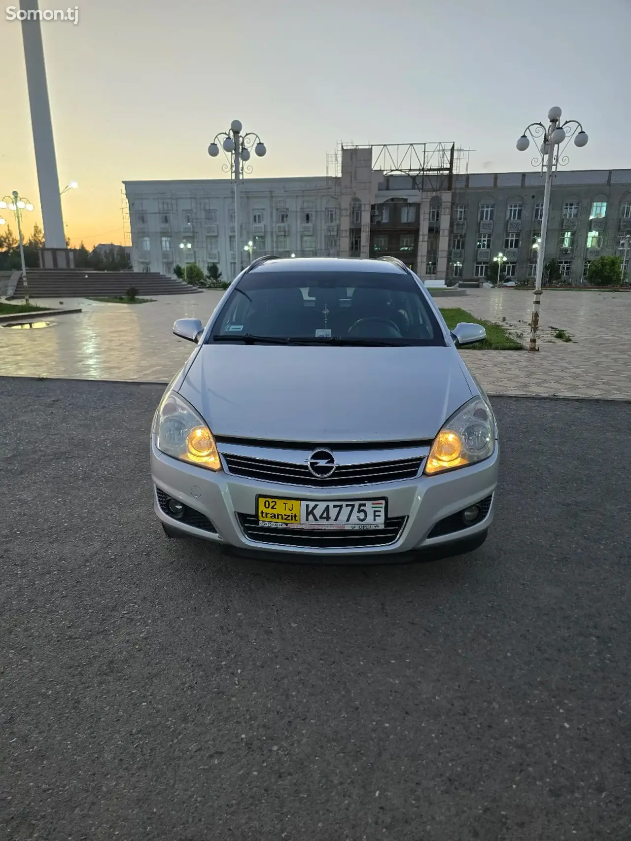 Opel Astra H 2007 · 1.9 MT