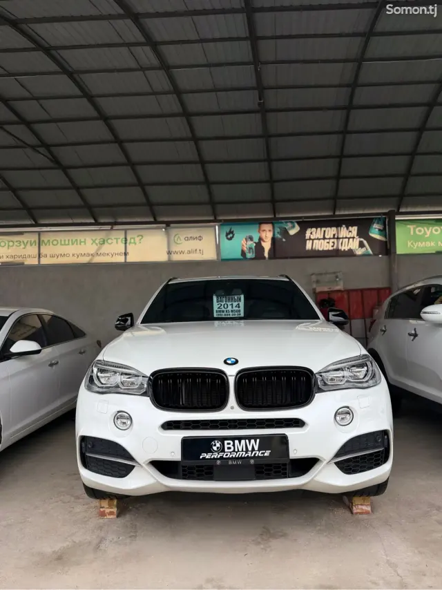 BMW X5 2014 · 5.0 AT