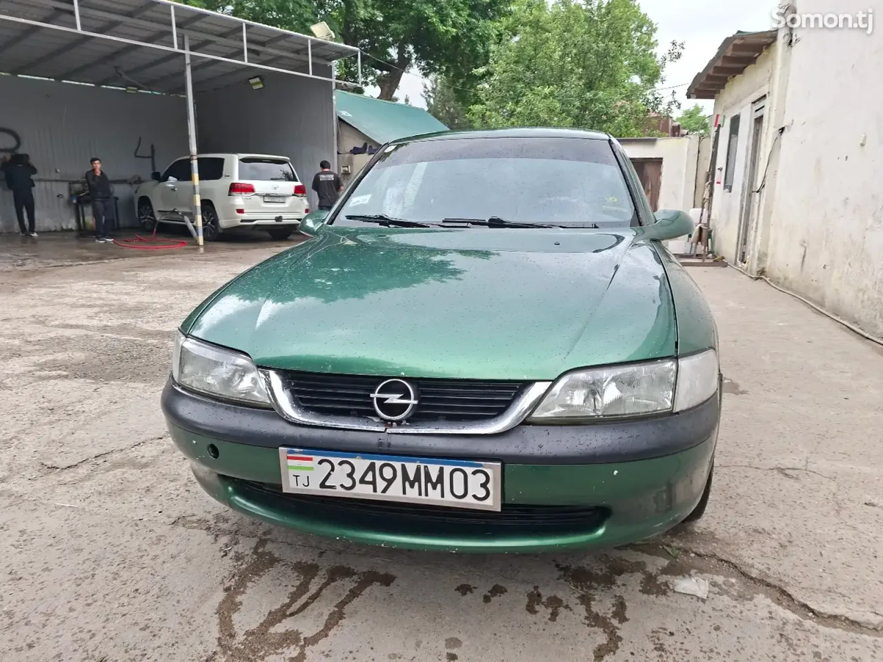 Opel Vectra B 1996 · 1.6 MT