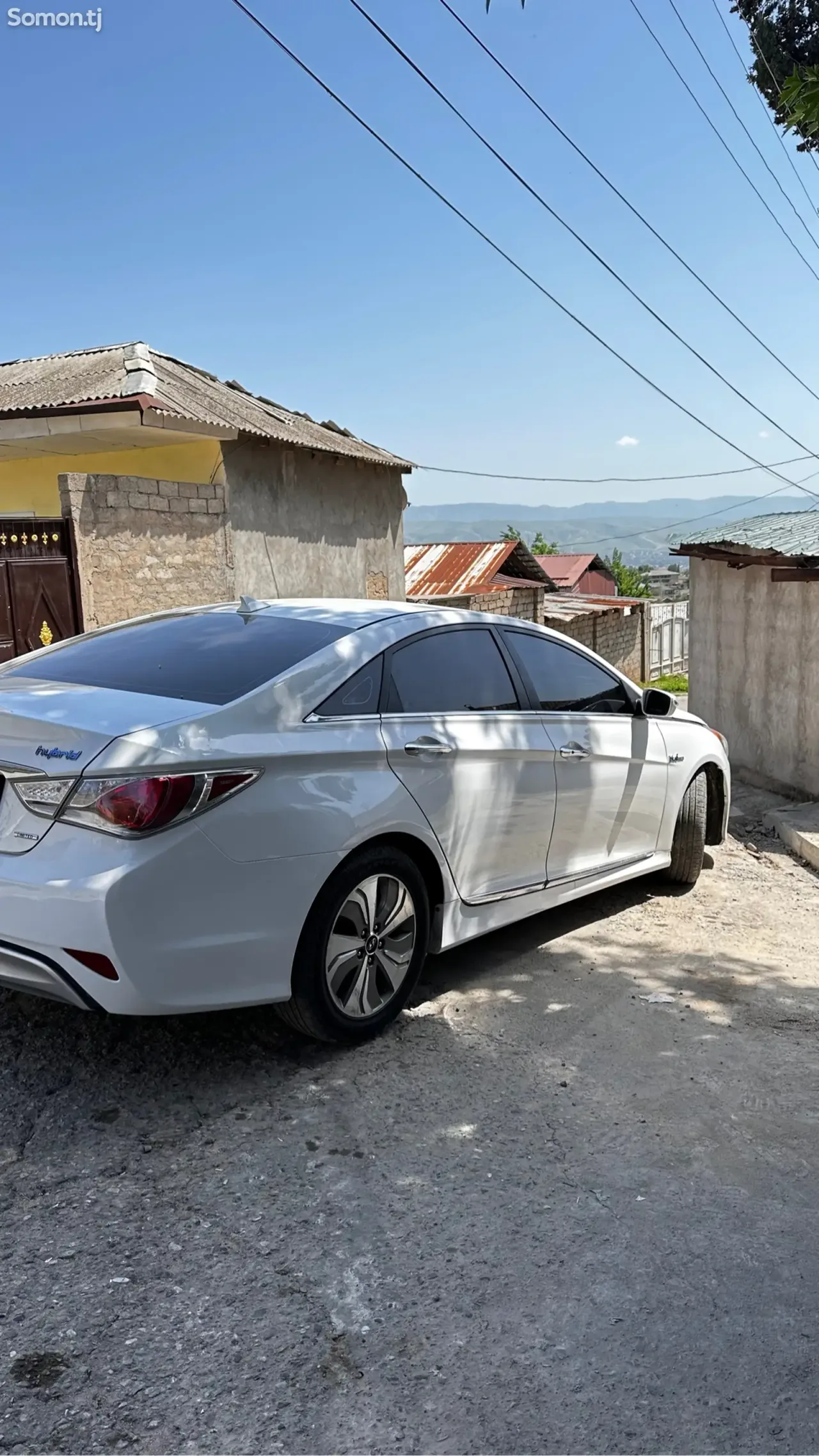 Hyundai Sonata 2015 · 1.6 AT