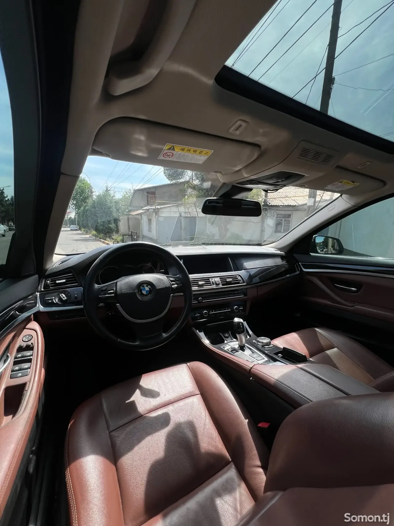 BMW 5 series 2015 · 2.0 AT