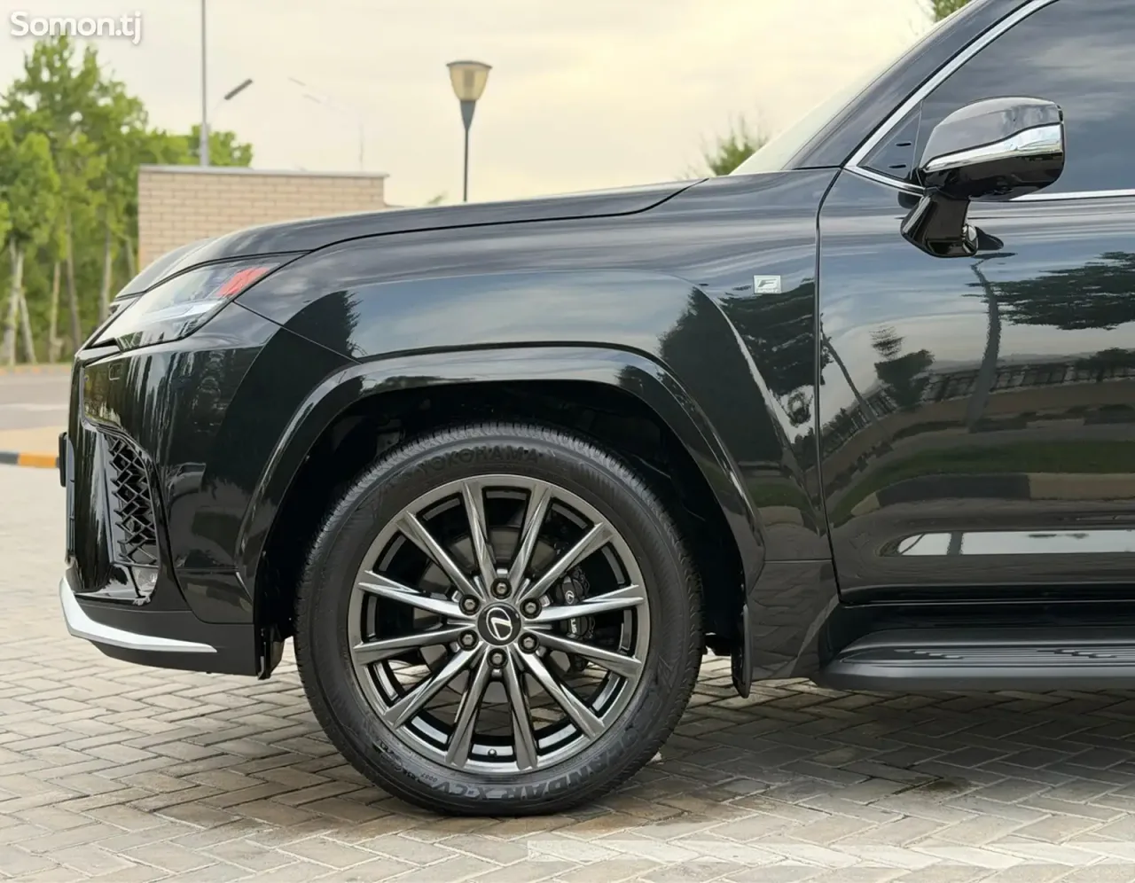Lexus LX series 2025 · 3.5 AT