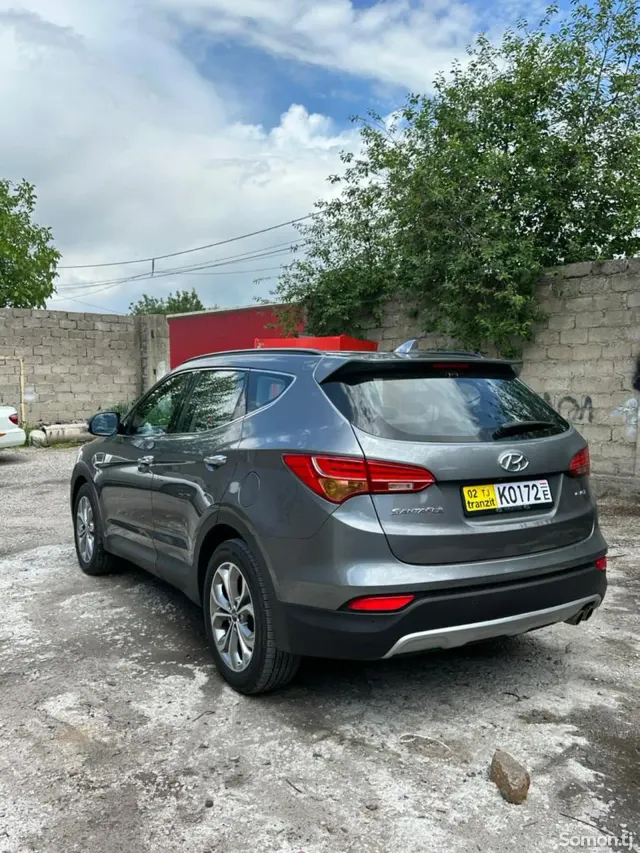 Hyundai Santa Fe 2014 · 2.0 AT