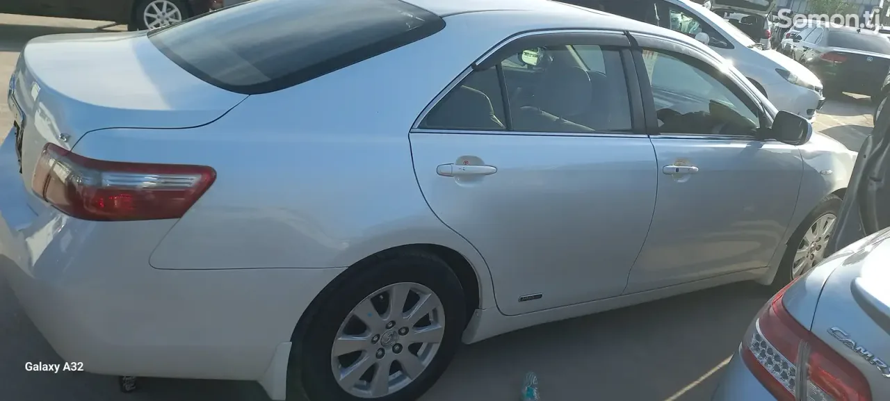 Toyota Camry 2007 · 2.4 AT