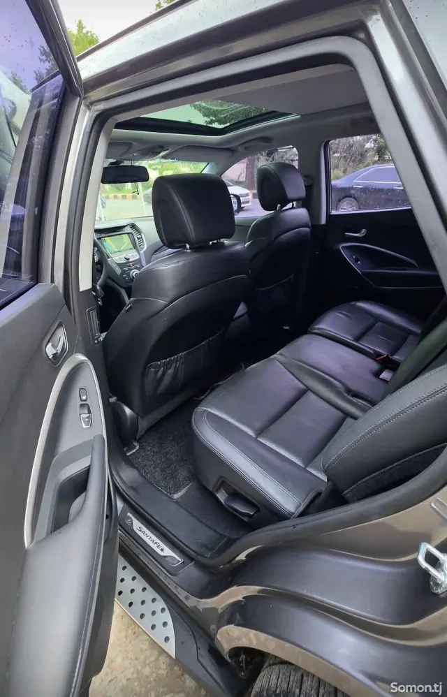 Hyundai Santa Fe 2014 · 2.2 AT