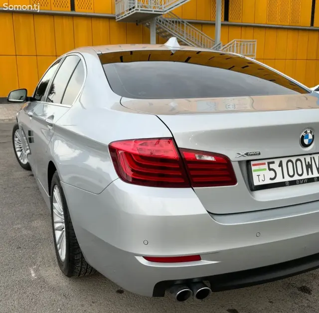 BMW 5 series 2015 · 2.0 AT