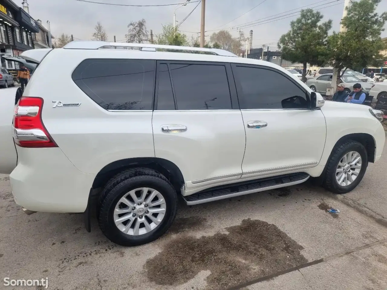 Toyota Land Cruiser Prado 2016 · 4.0 AT