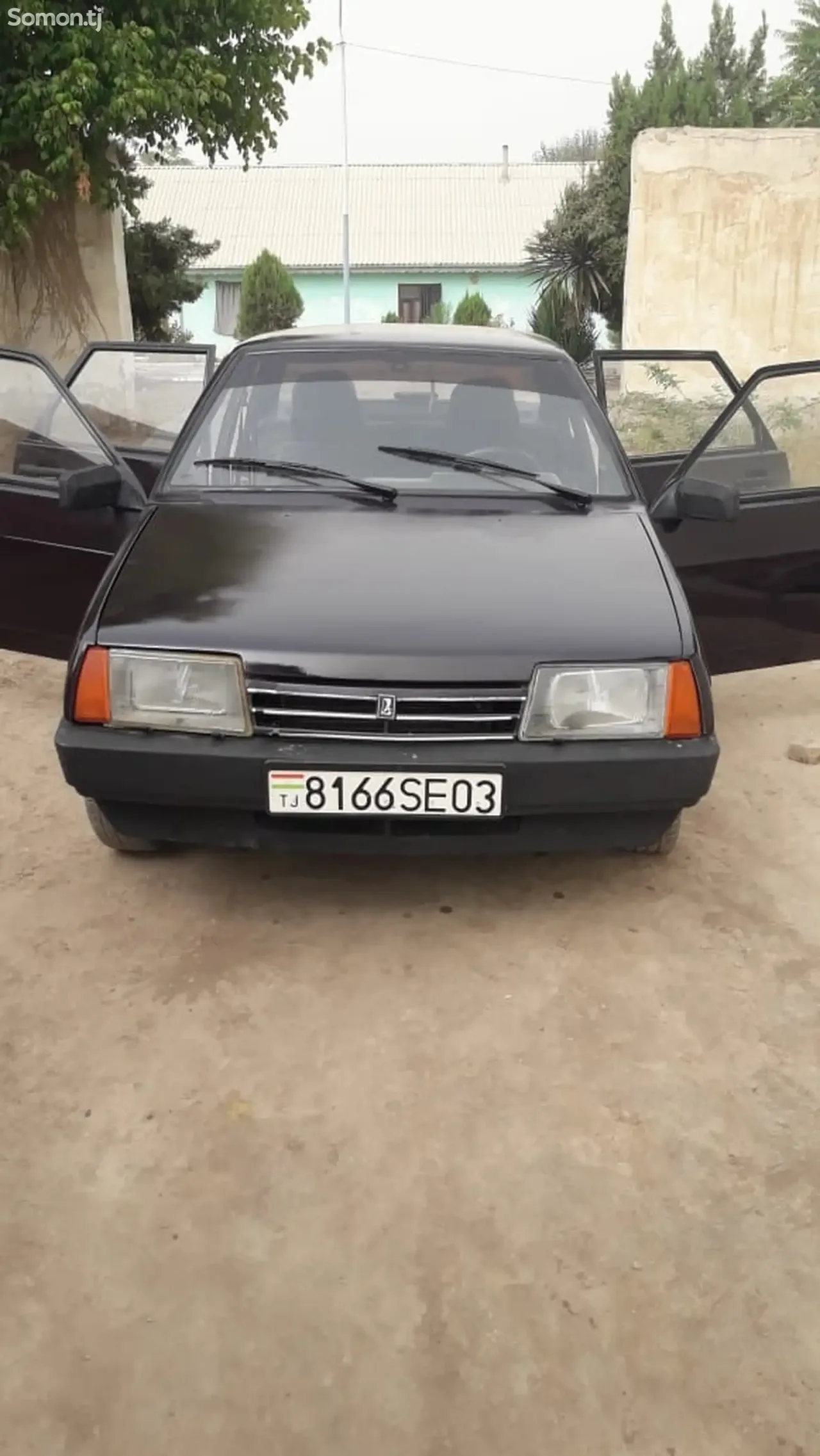 Lada (ВАЗ) 21099 2000 · 1.6 MT