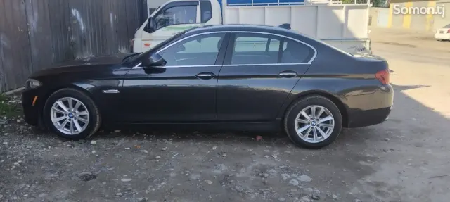 BMW 5 series 2015 · 2.0 AT
