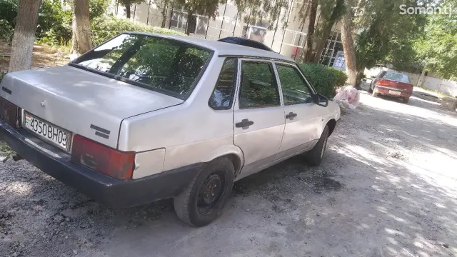 Lada (ВАЗ) 21099 2003 · 1.5 MT