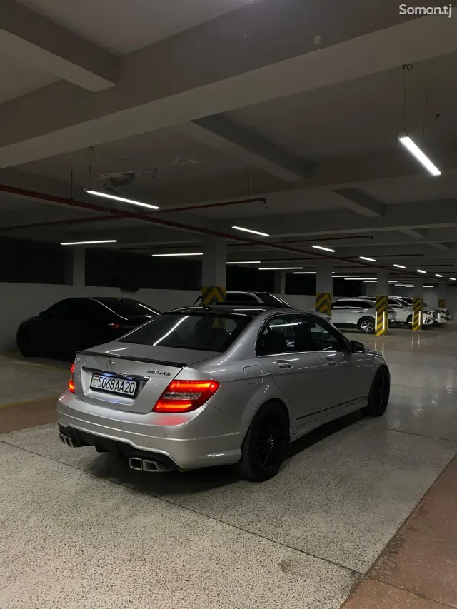 Mercedes-Benz C class 2008 · 3.5 AT
